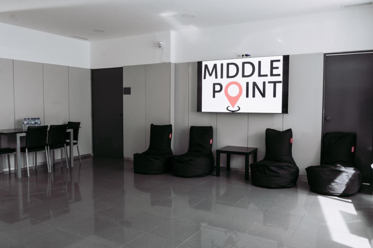 Middle Point Hostel Sardoal Exterior photo